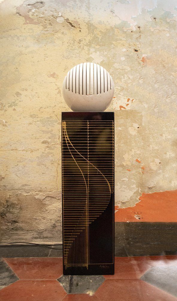 Italiaanse Sculptuurlamp 'Harp' Door Alfredo Pizzo Greco Voor Zanotta, Jaren 1970