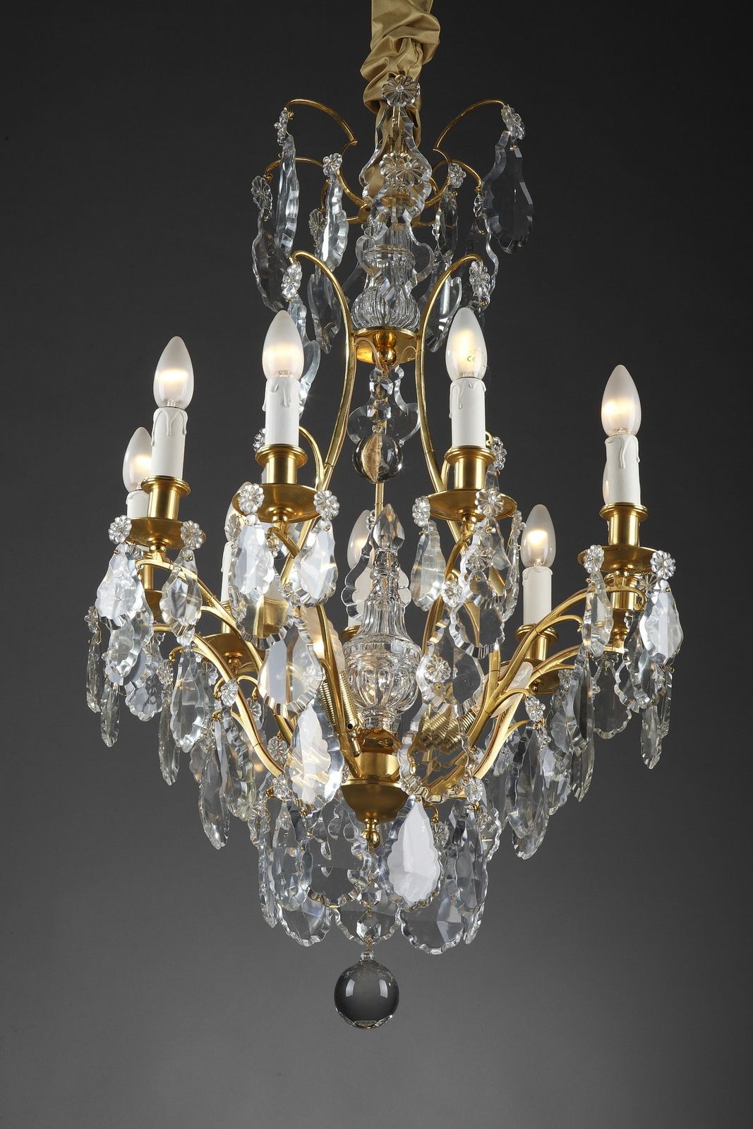 Chandelier With Eight Arms Of Lights In Gilded Bronze And Pendants photo for sale