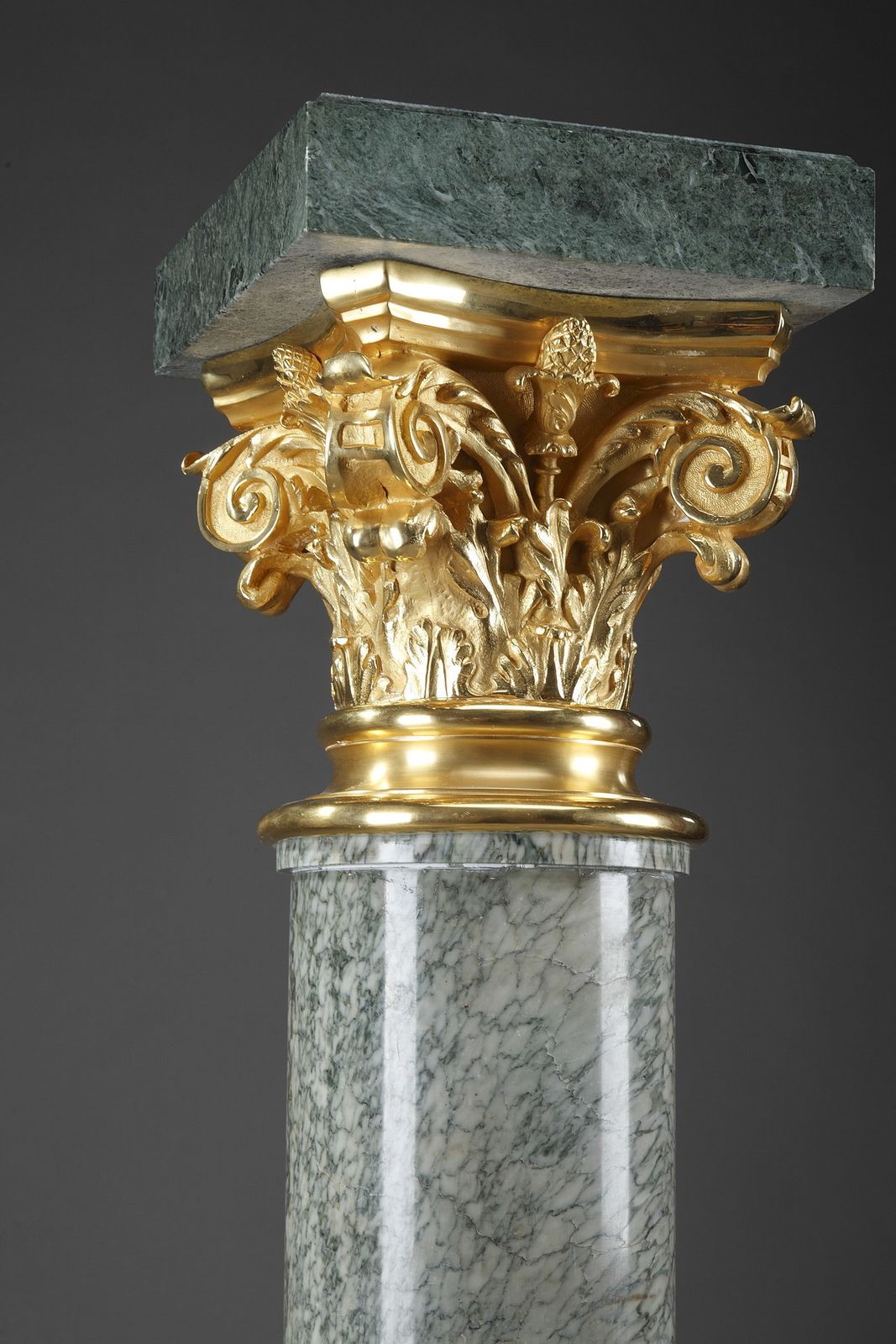 Large Corinthian Pedestal In Marble And Gilt Bronze photo buy