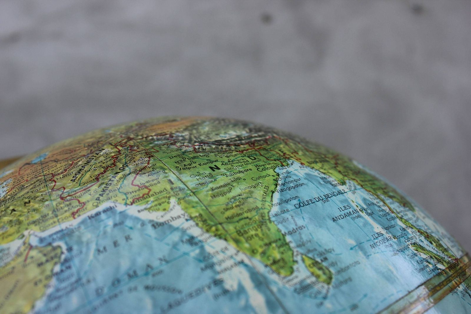 World Earth Desktop Globe Geographic Sphere Map Metal Base Library Office, 360 Degree Rotary, Classroom Decor. photo buy