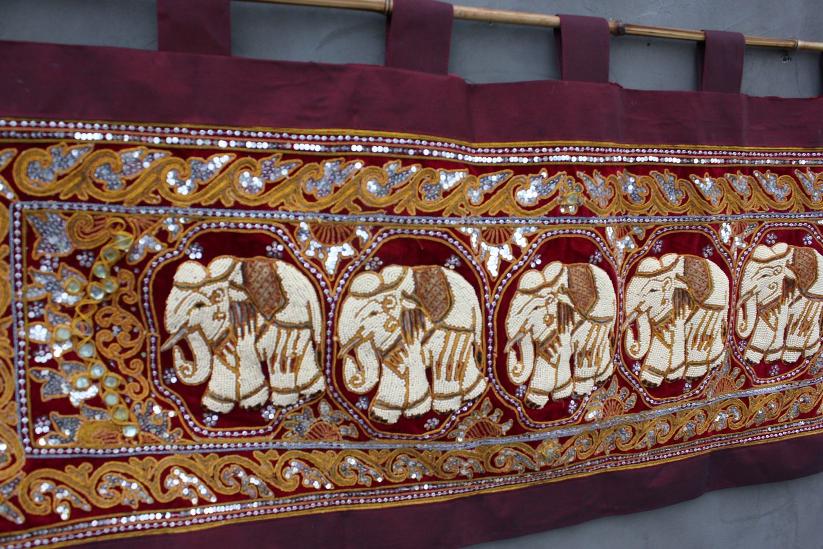 Embroidered Elephant Tapestry Wall Hanging Red Kalaga Curtain Love Eastern Style Decoration Gift photo Art