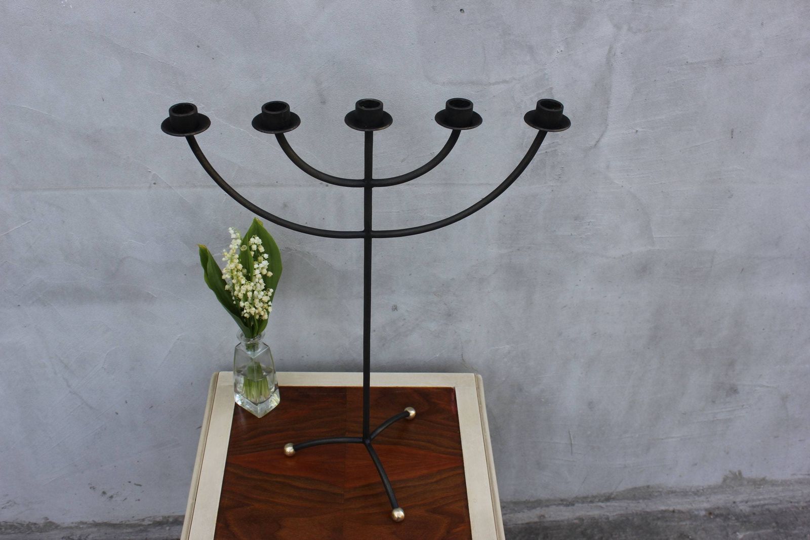 Metal Candlestick Holder 5 Arms Candelabra Candles Holder Black Metal Table Centerpiece photo furniture