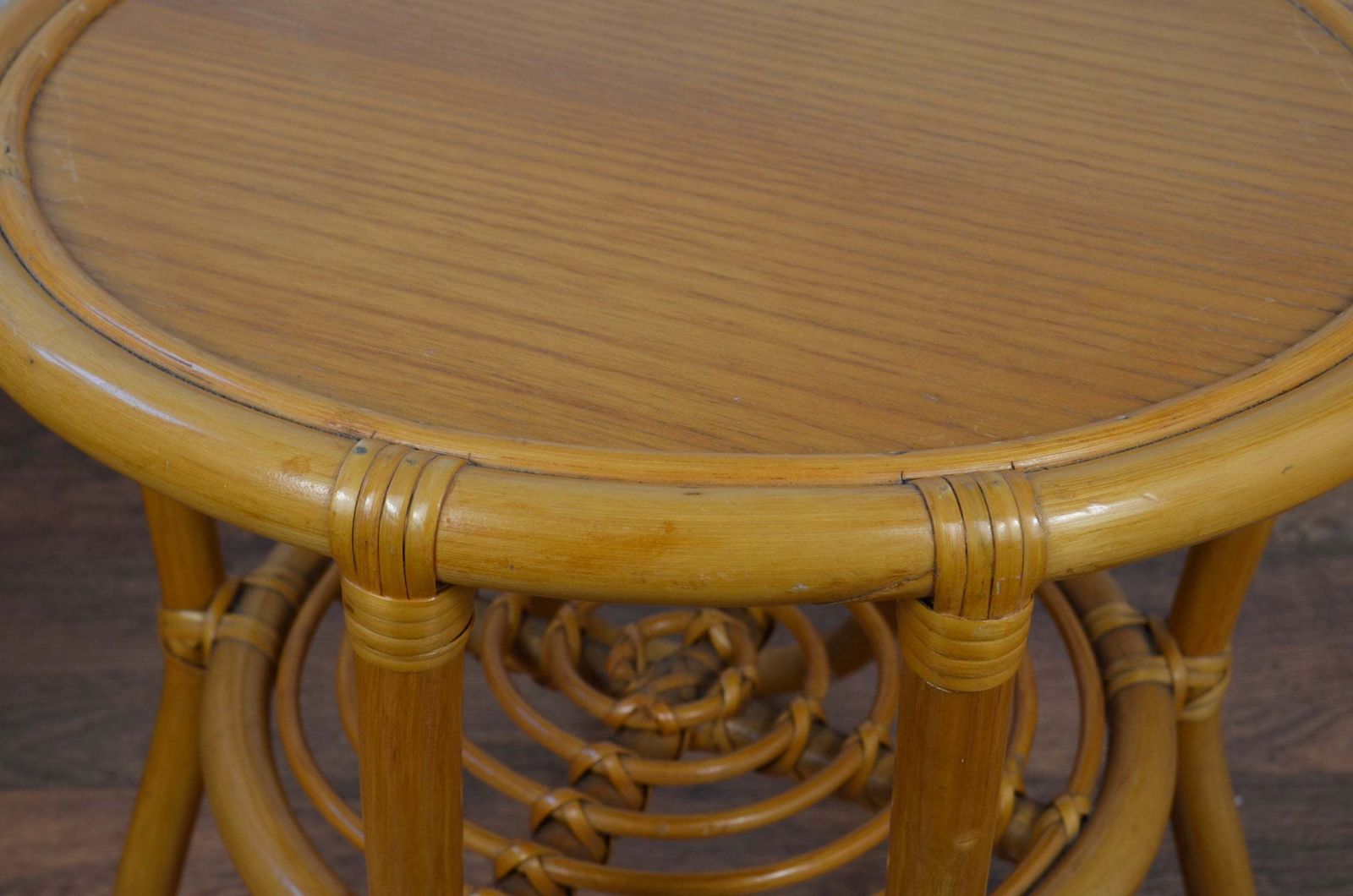 Circular Coffee Table, Mid 20th Century photo vinterior