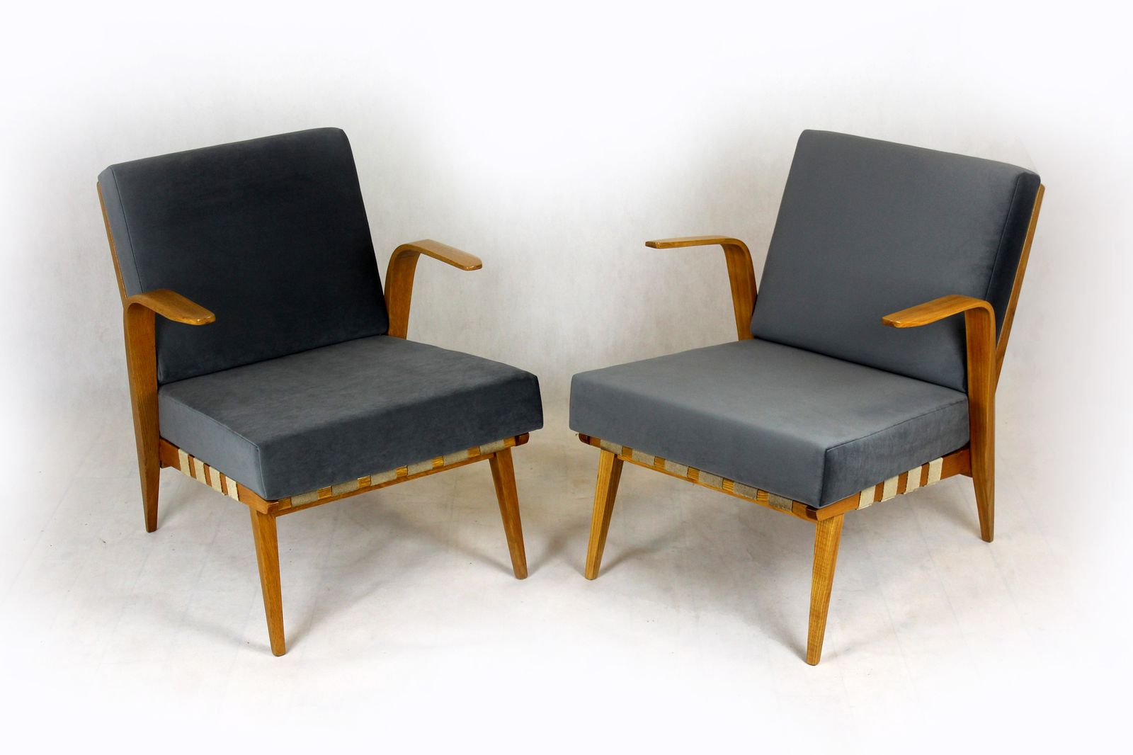 Mid Century Bentwood Armchairs From Drevozpracujici Druzstvo, 1962, Set Of 2 photo furniture