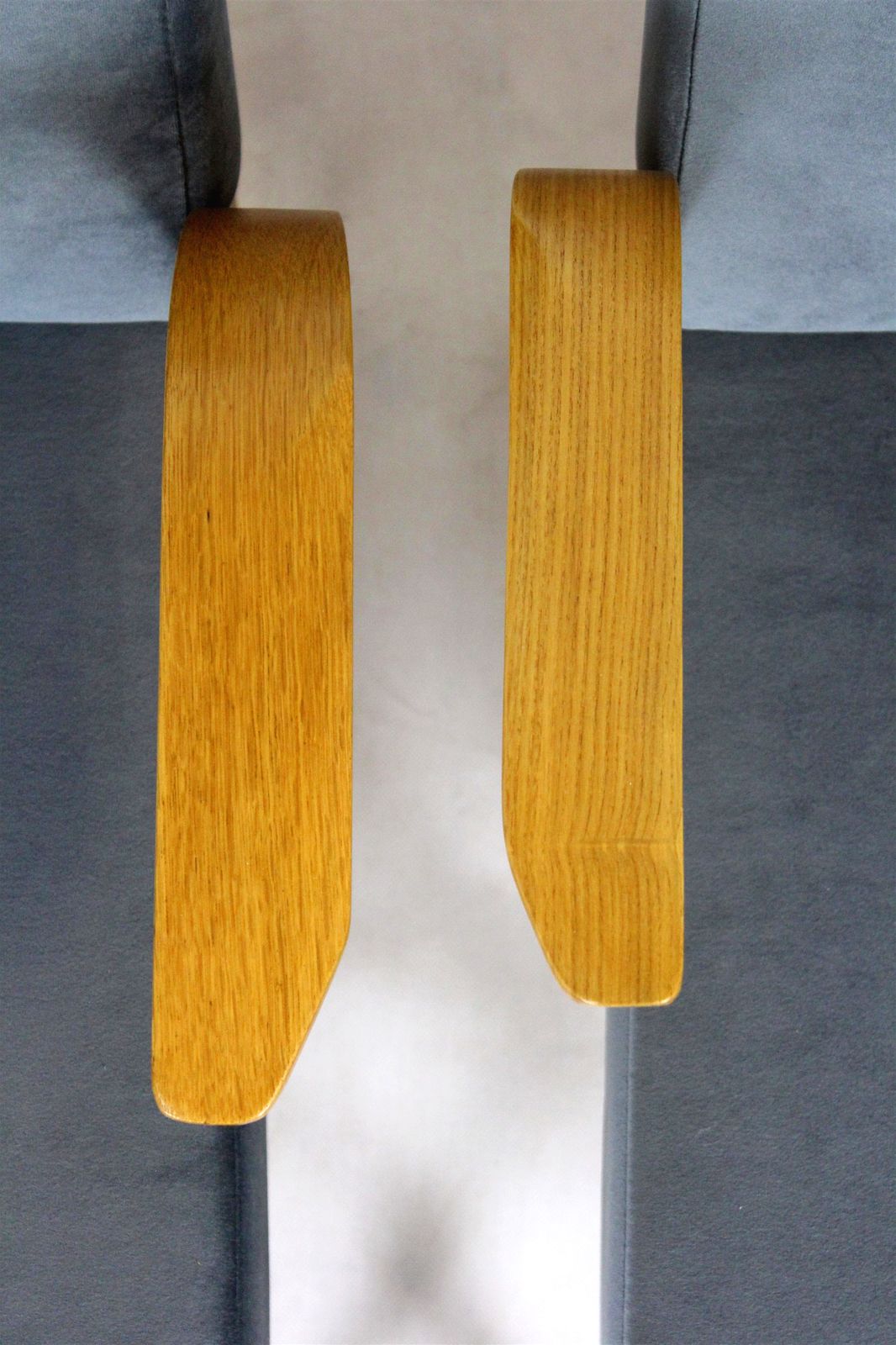 photo furniture Mid Century Bentwood Armchairs From Drevozpracujici Druzstvo, 1962, Set Of 2