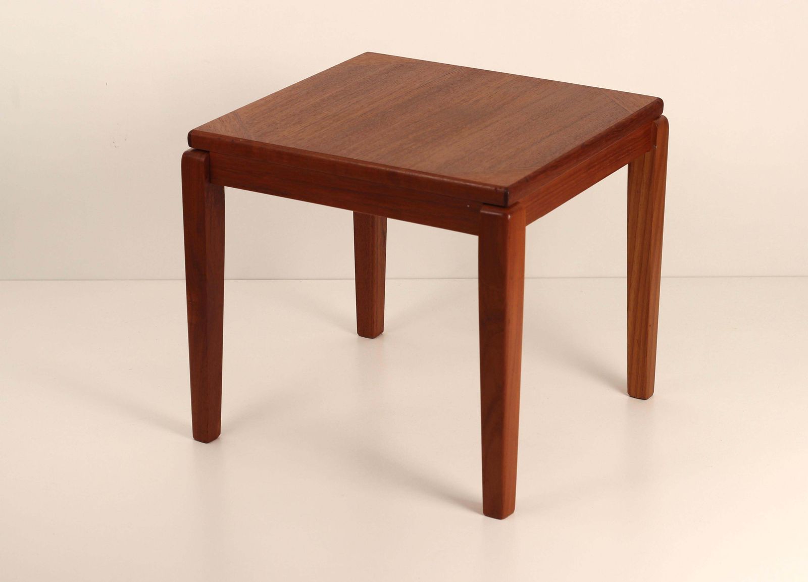 Scandinavian Modern Danish Teak Nest Of 3 Tables By Mobelfabrikken Toften 1960’s photo vinterior