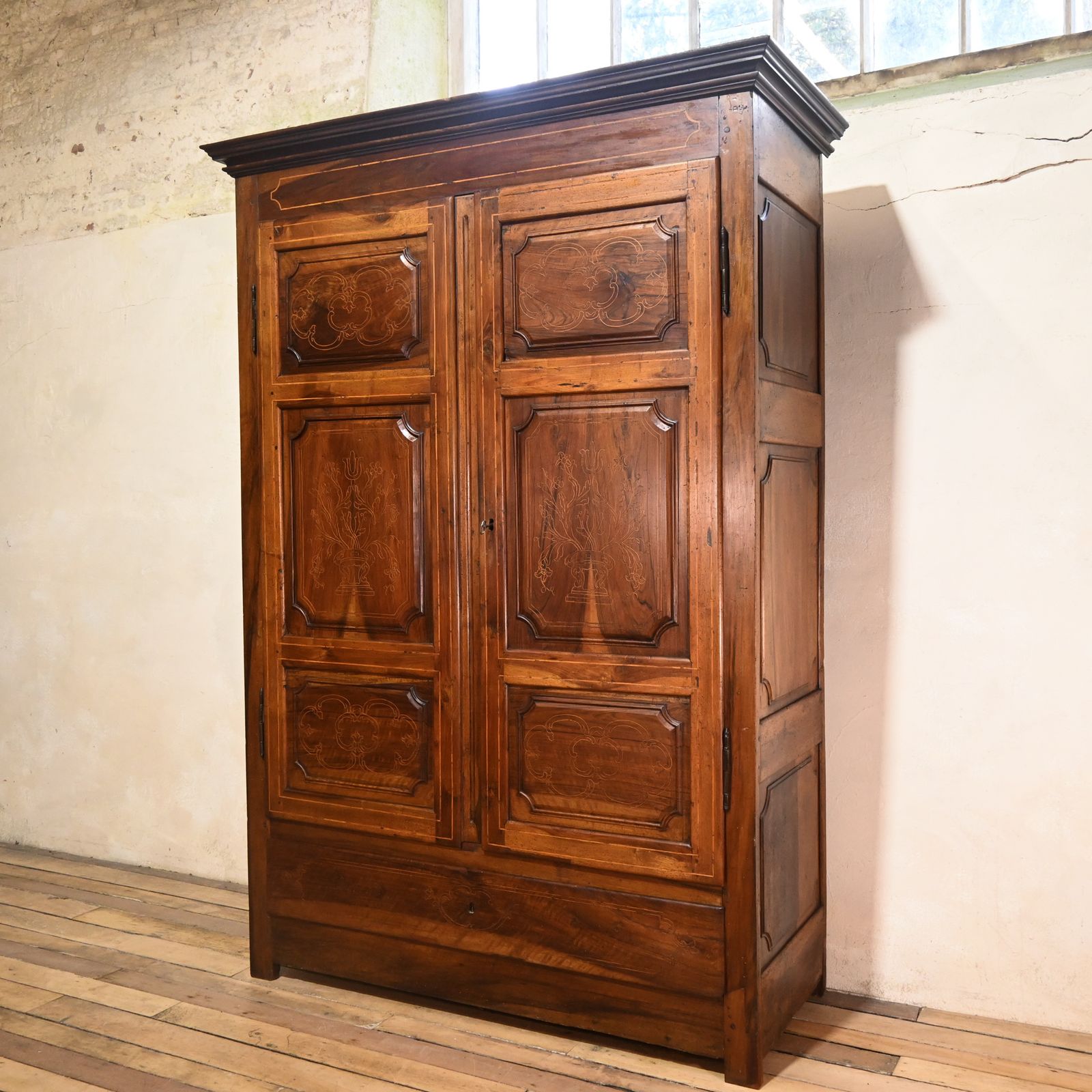 Large 18th Century Spanish   Catalonian Armoire photo 10300.0