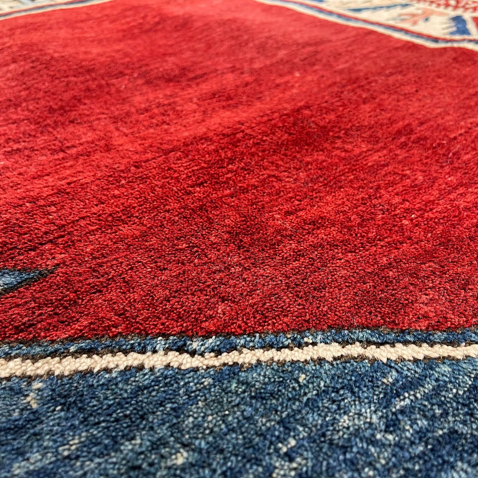 Afghan Kazak Rug ,Feiner Handgeknüpfter Orientteppich Afghan Kazakteppich photo Textiles