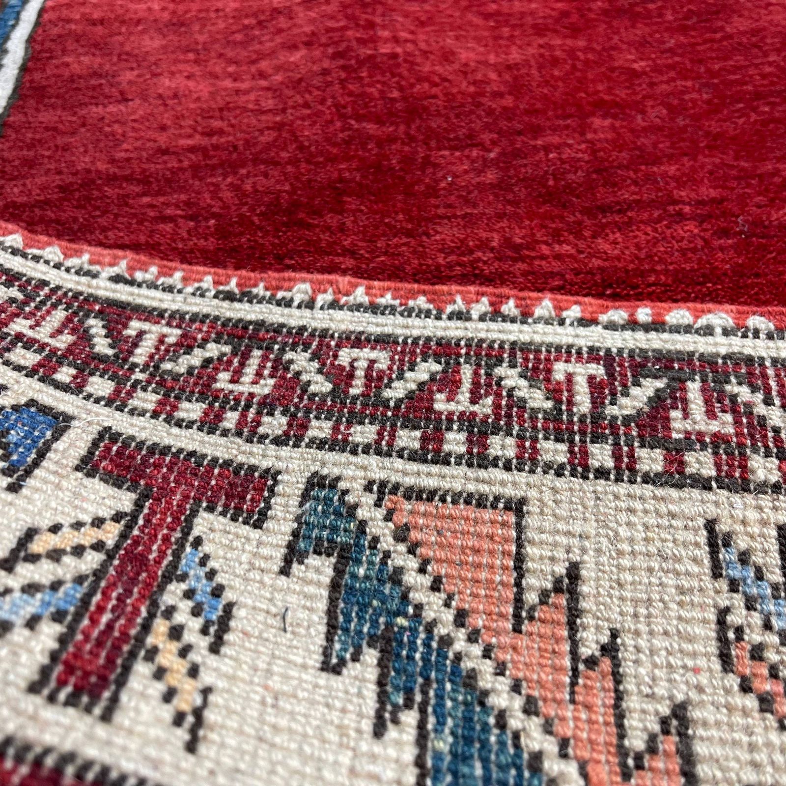 Afghan Kazak Rug ,Feiner Handgeknüpfter Orientteppich Afghan Kazakteppich photo vinterior