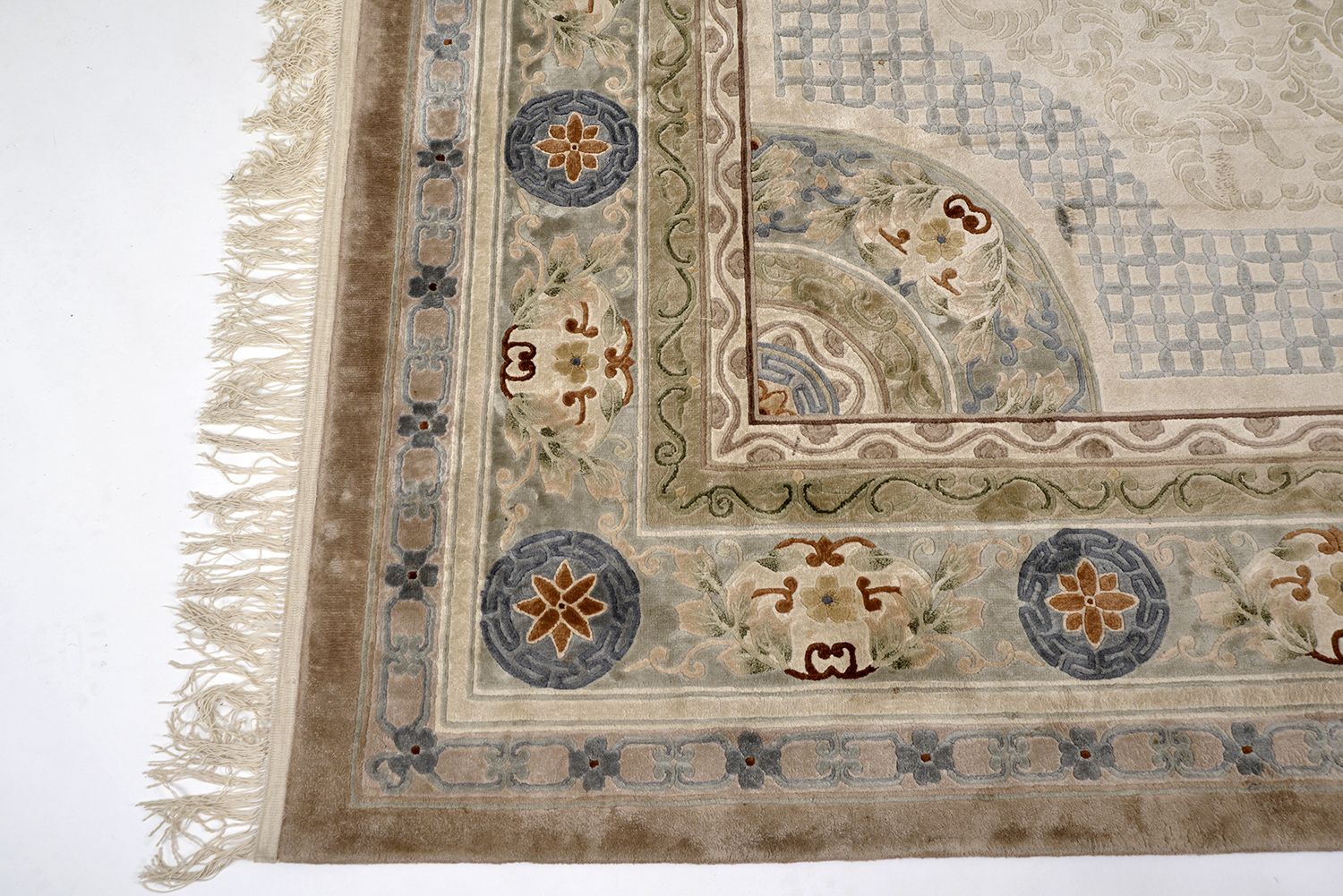Large Oriental 20th Century Chinese  Silk Rug Cream Green Blue Rust Lotus Flowers photo 2000.0