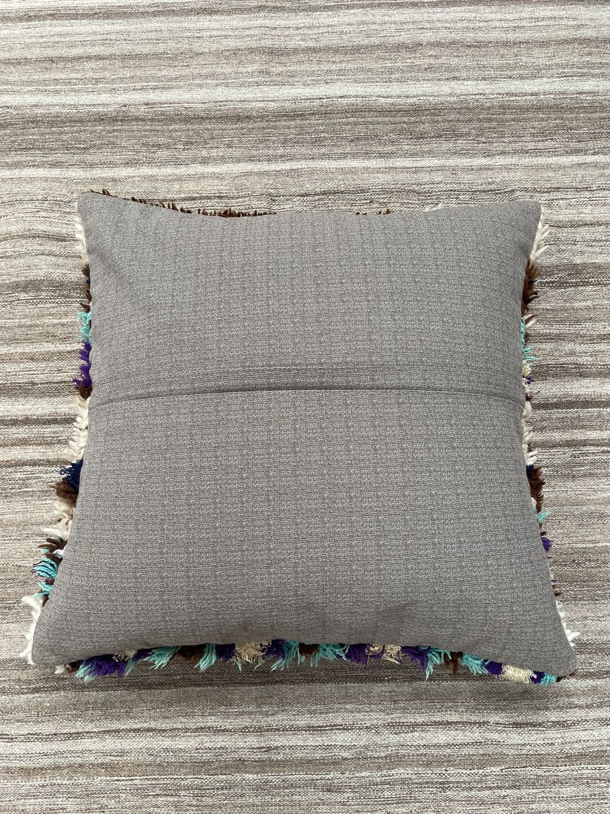Vintage Boucherouite Floor Cushion (70x70cm) photo Textiles
