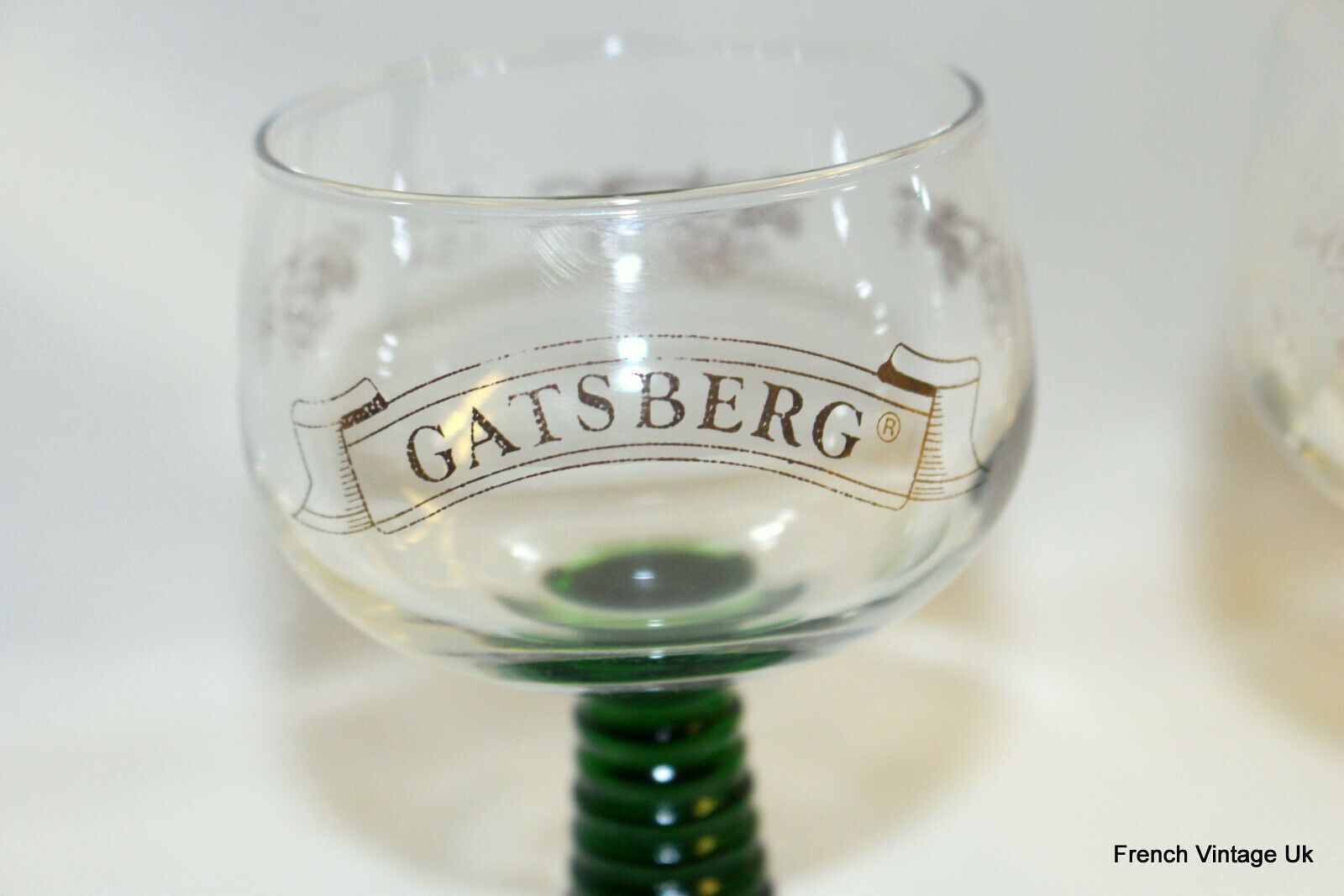 Vintage Set X 1 Dark Green Gatsberg + 1 Clear Glass White Grapes Pattern Wine photo 54.0