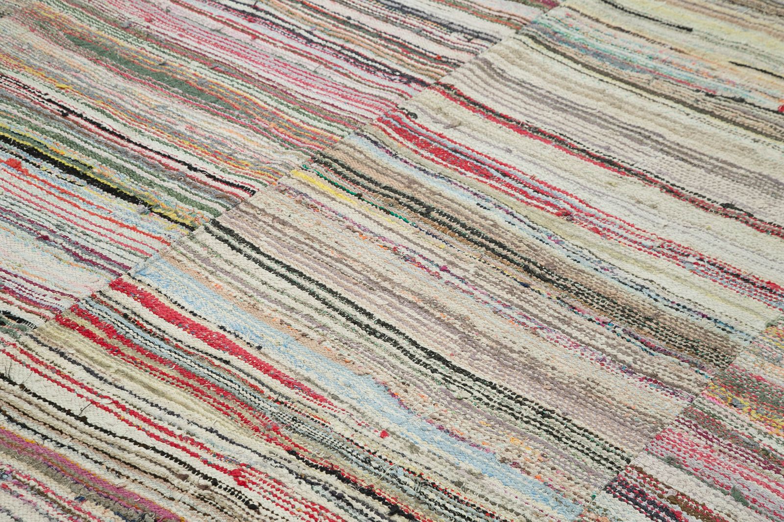 Turks handgemaakt ca. jaren 1960 290 cm x 343 cm veelkleurig tribaal patchwork kilim photo 1502.0