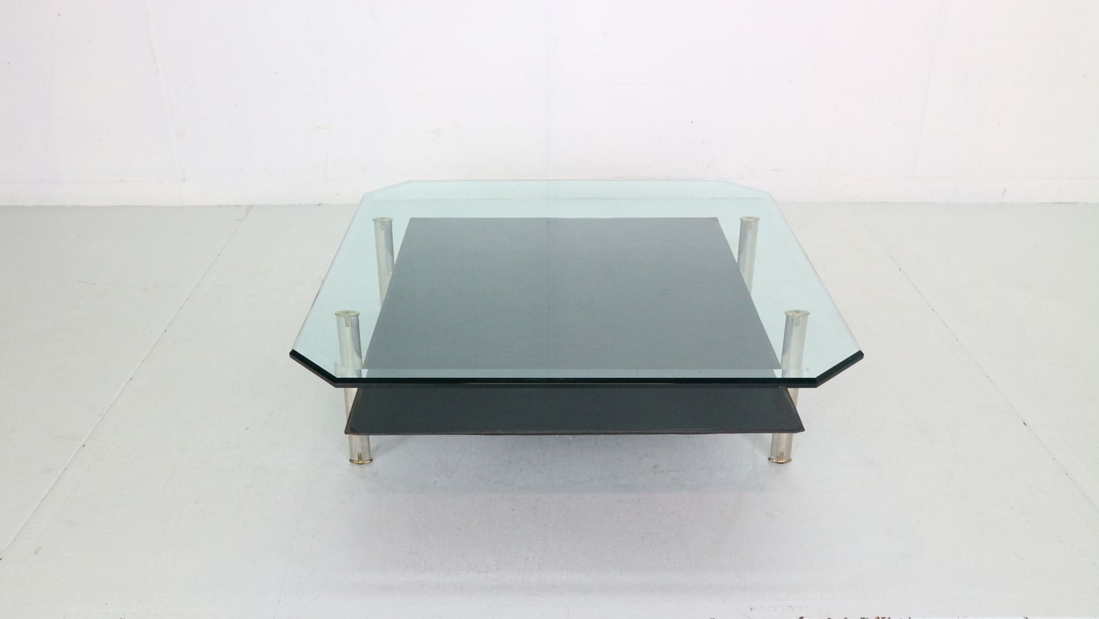 B&B Italia 'Diesis' Two Tier Glass And Leather Coffee Table By Antonio Citterio photo furniture