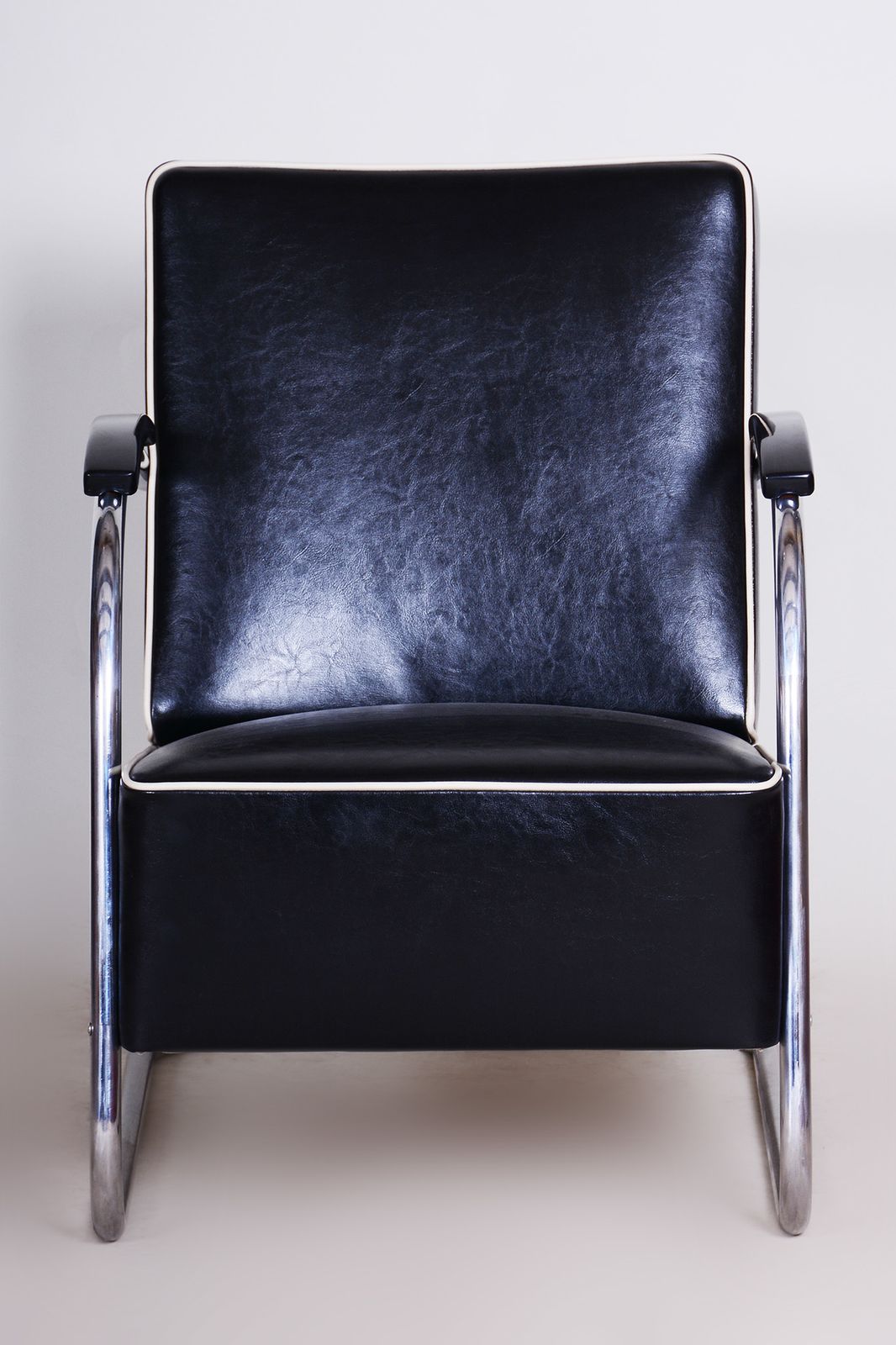 Black Leather Armchair   1930s Czechia, Made By Mucke Melder And Fully Restored photo 1250.0