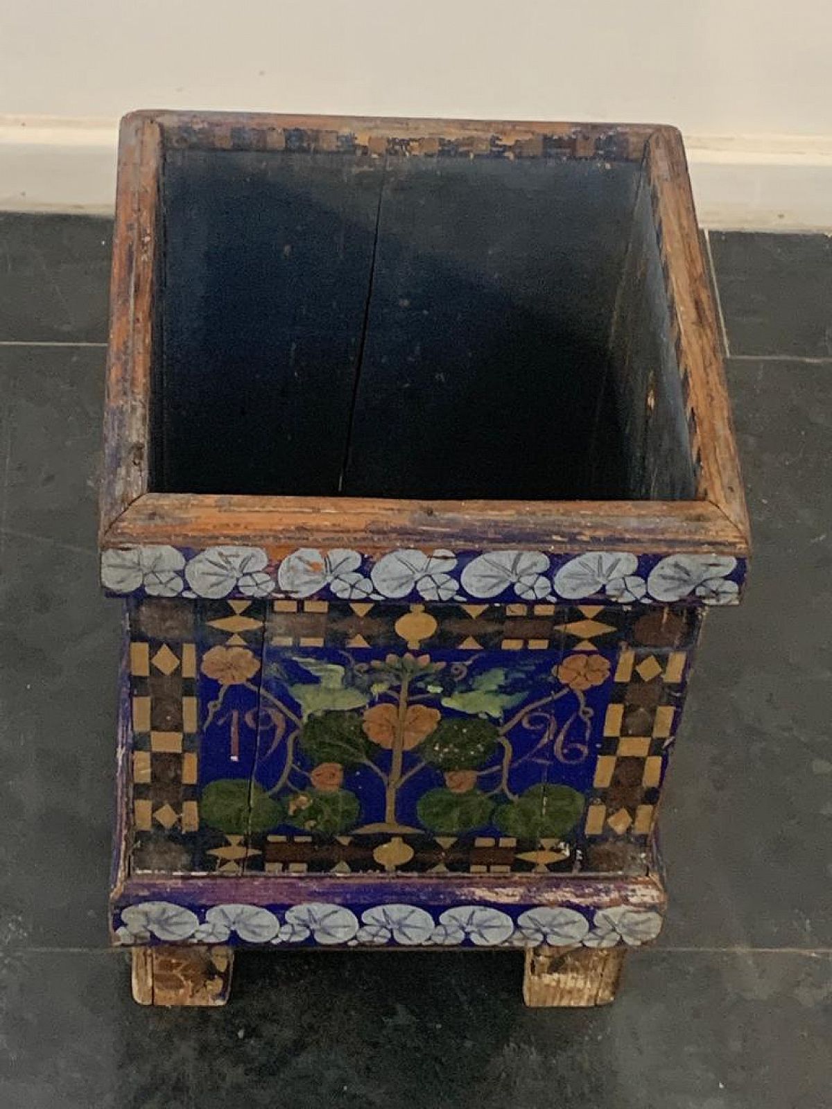 Art Nouveau Planter Lacquered And Painted With Flowers And Birds, Late 19th Century photo for sale