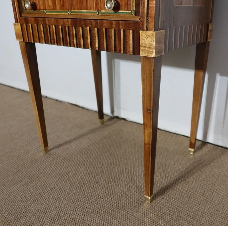 photo furniture Small Coffee Table In Precious Wood, Louis XVI – Early 19th Century