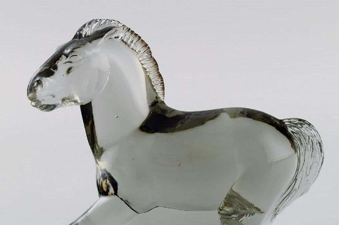 photo furniture Paul Hoff For Swedish Glass, Four Figures In Art Glass, Wwf, 1980s