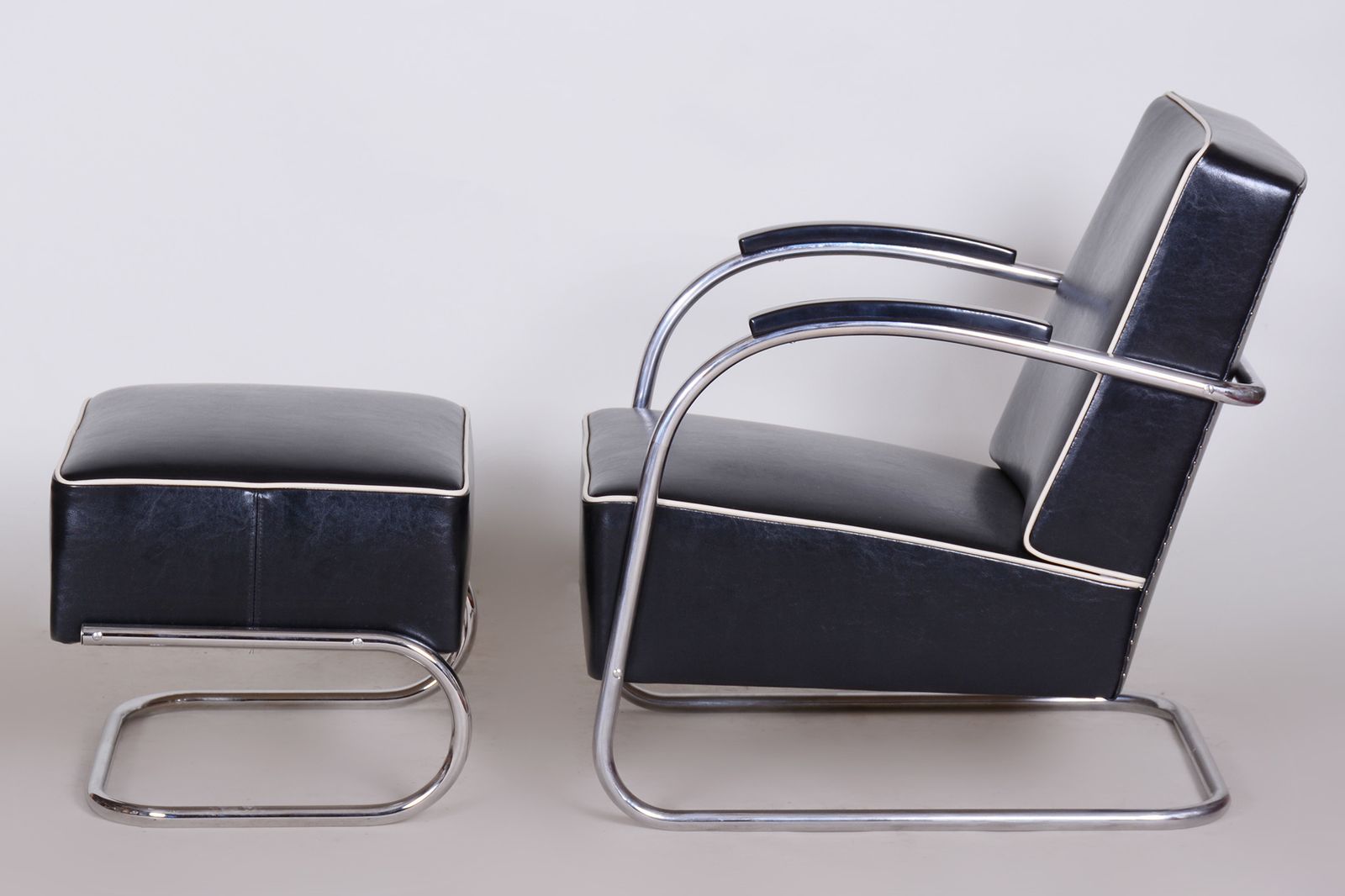 Black Mucke Melder Armchair Set   1930s Czechia photo furniture