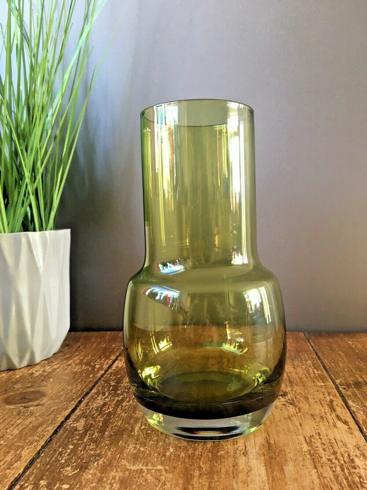 Retro 70's Riihimaki Tall Green Art Glass Vase 1483 Tamara Aladin Scandinavian photo Home Decor
