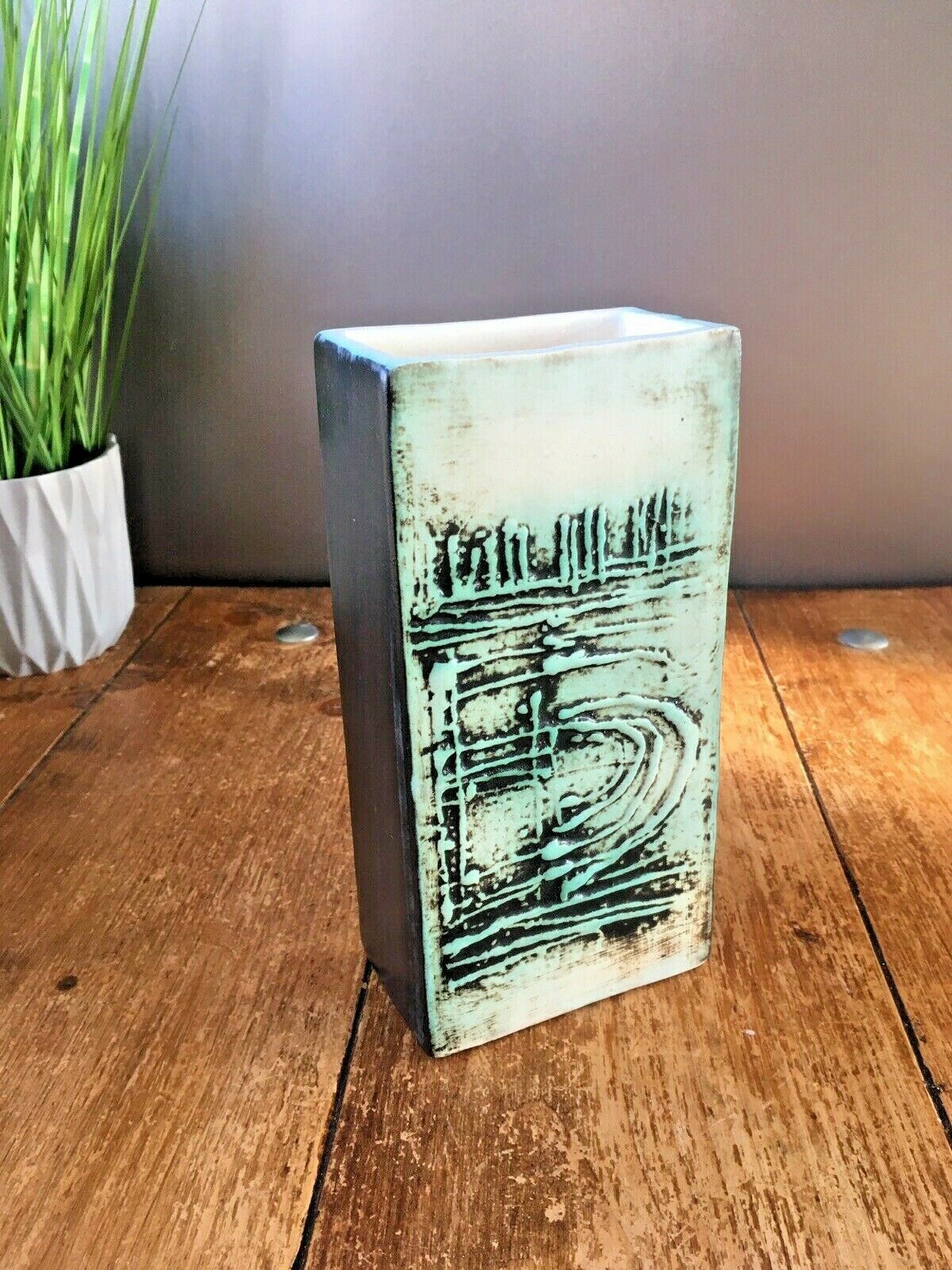 Rare C1973 Tremaen Pottery Abstract Textured Geevor Slab Vase 70's Mid Century