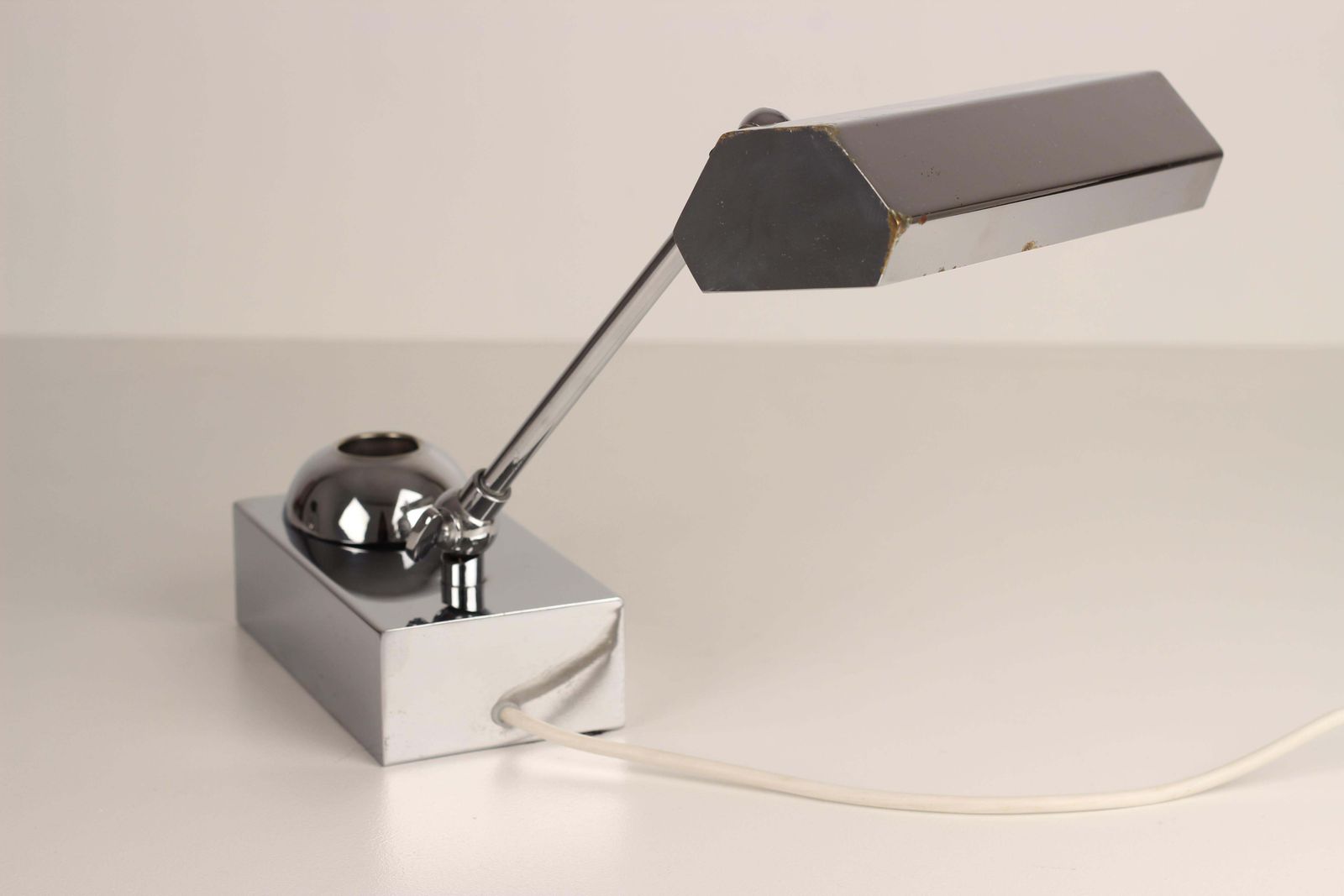 Art Deco Adjustable Chrome Bankers Desk Light With Inkwell Or Pen Desk Tidy 1920 photo buy