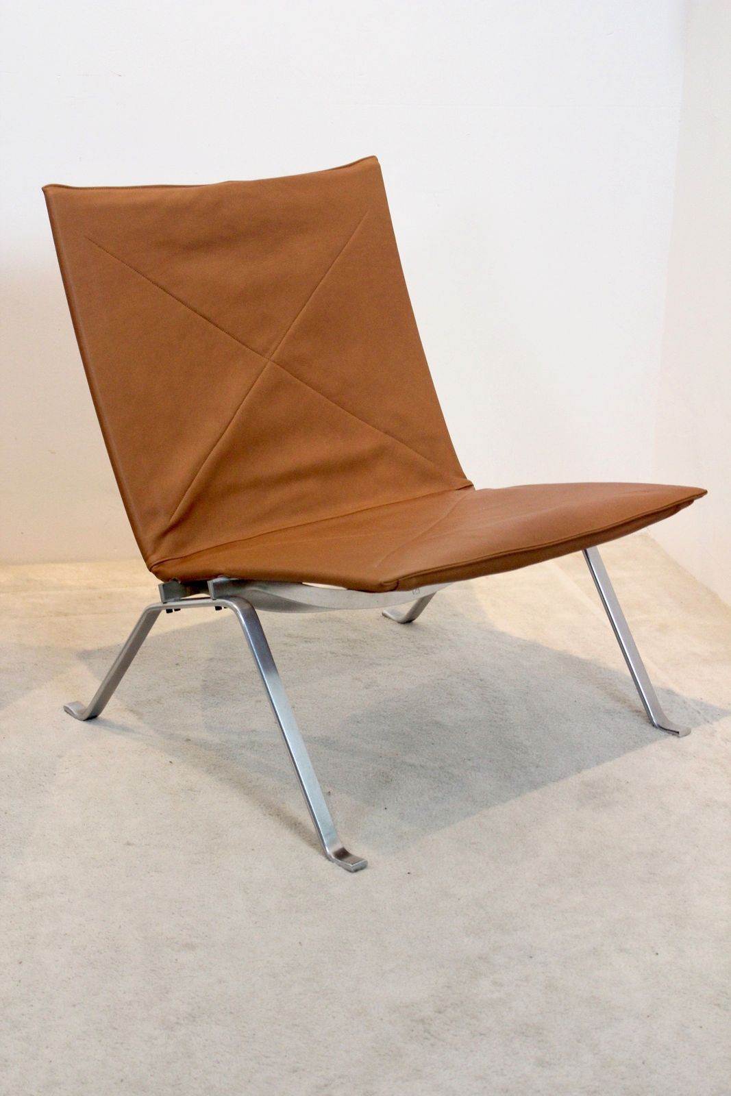 photo vinterior Cognac Leather Pk22 Chairs By Poul Kjærholm For E. Kold Christensen