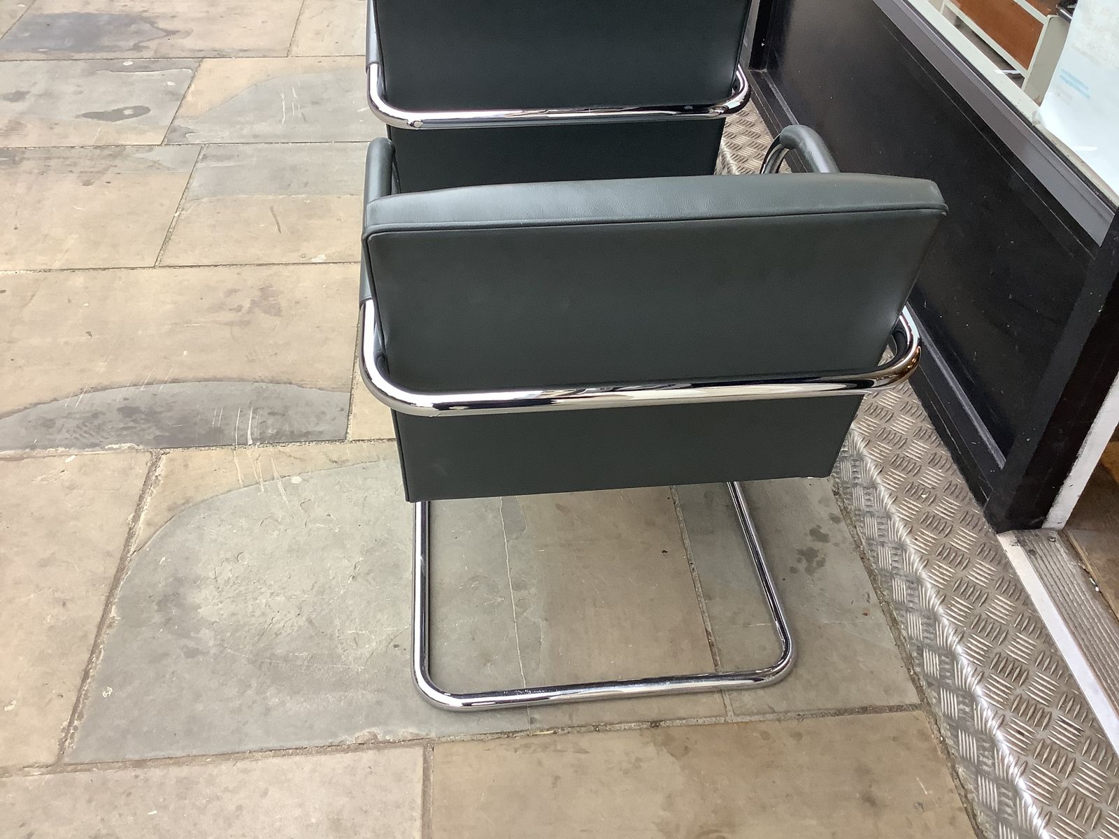 Set Of Knoll Brno Chairs By Ludwig Mies Van Der Rohe photo Furniture