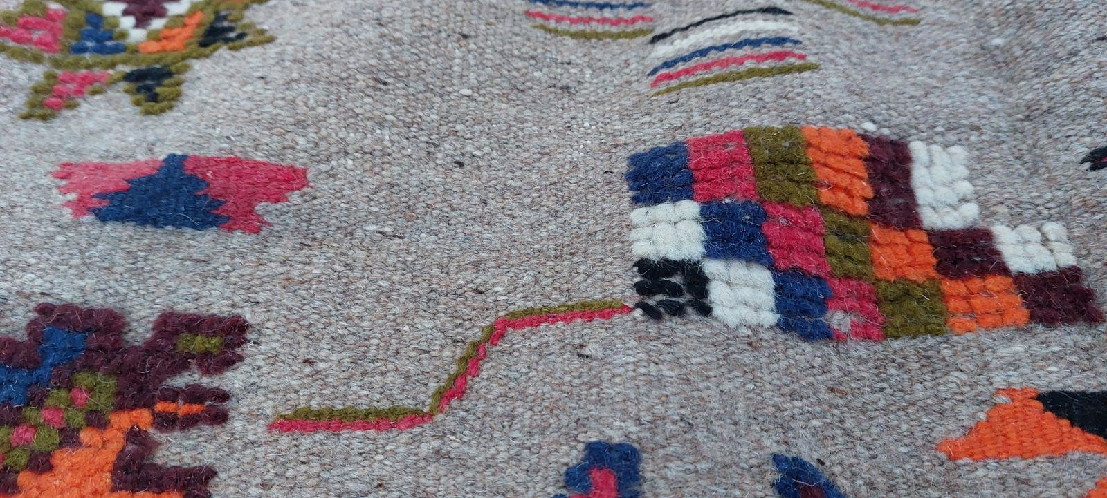 Textiles Handmade Traditional Moroccan Rug. Berber Carpet Natural Wool And Camel Hair / 8.3x5.4 Ft photo