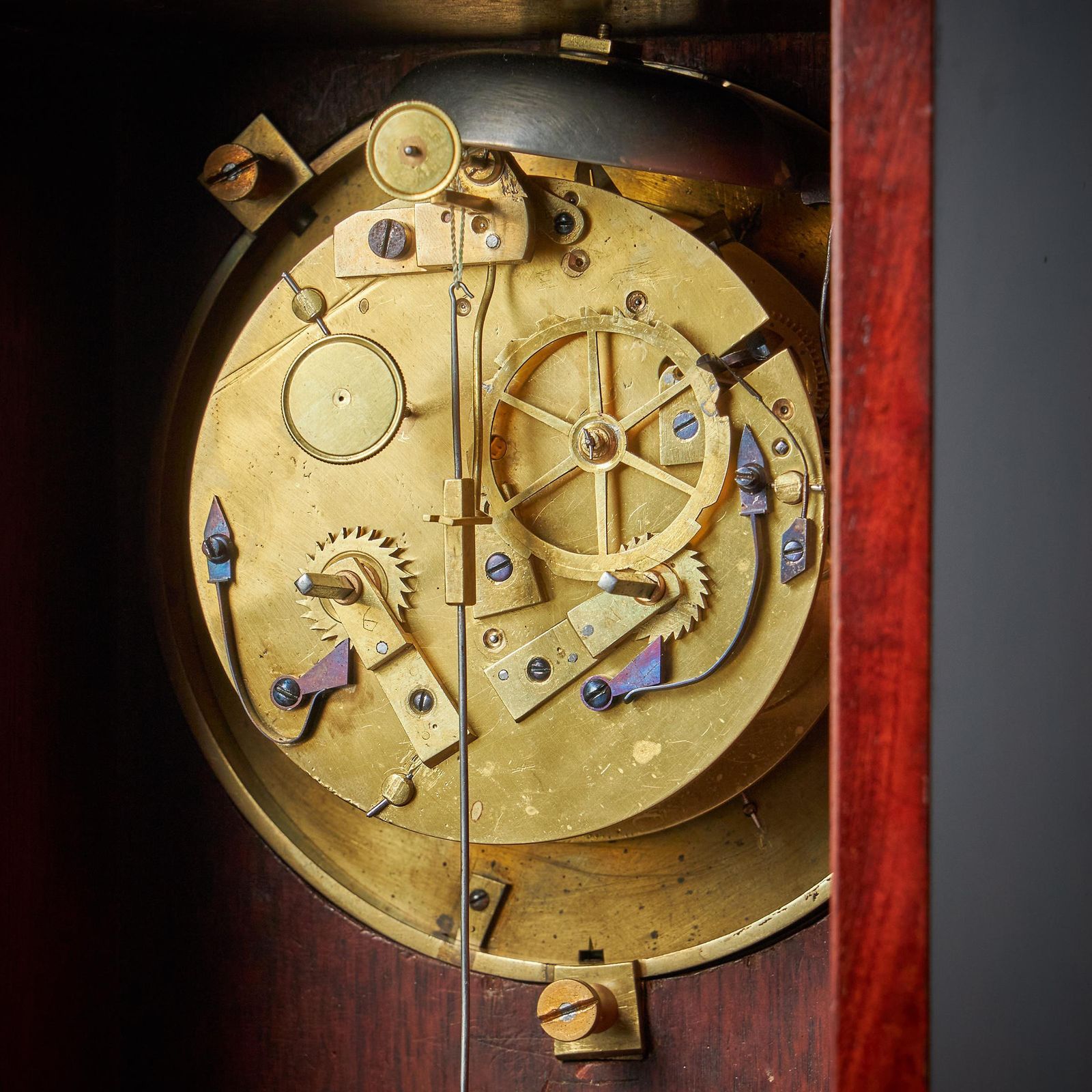 photo furniture 19th Century Flame Mahogany Mantel Clock By Breguet Raised By Lion Poor Feet