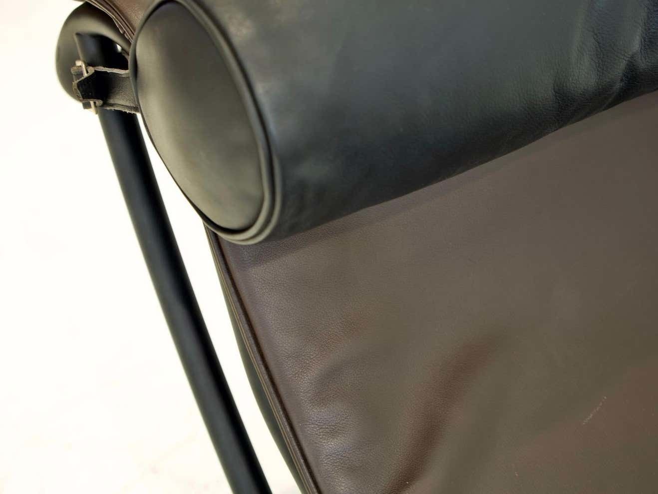 Cassina Lounger Lc4 By Le Corbusier, Charlotte Perriand And Pierre Jeanneret photo buy