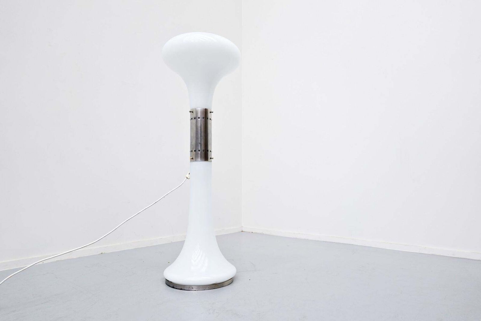Mid Century Modern Floor Lamp Model 'Soffiato' By Carlo Nason For Mazzega, 1960s photo 3870.0