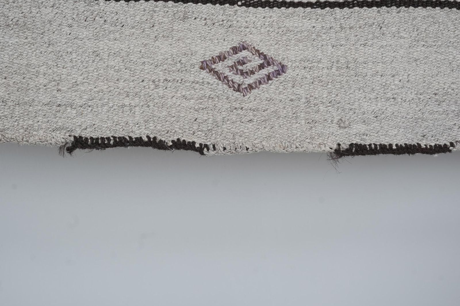 photo furniture Vintage Undyed Wool Goat Hair Turkish Kilim Rug 5' X 6'11''