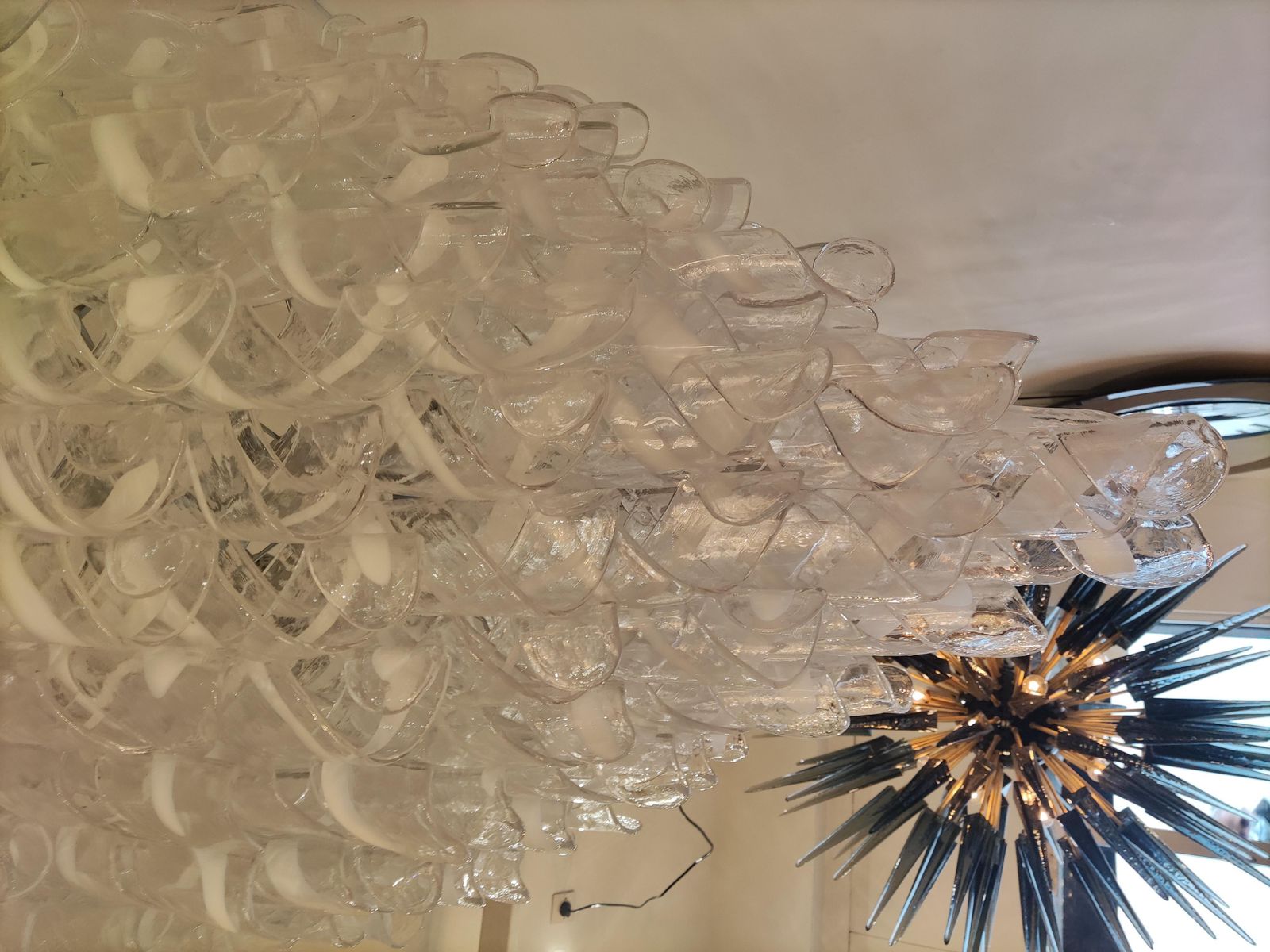 photo vinterior Murano Glass Chandelier Chrome And Glass Pendants