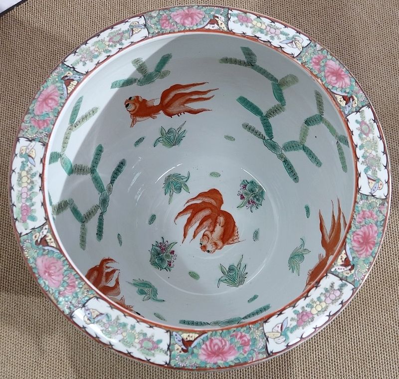 Important Canton Porcelain Aquarium, China, 19th Century photo 2801.6