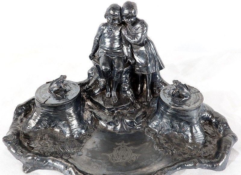 Pewter Inkwell, Art Nouveau Period – 1900 photo vintage