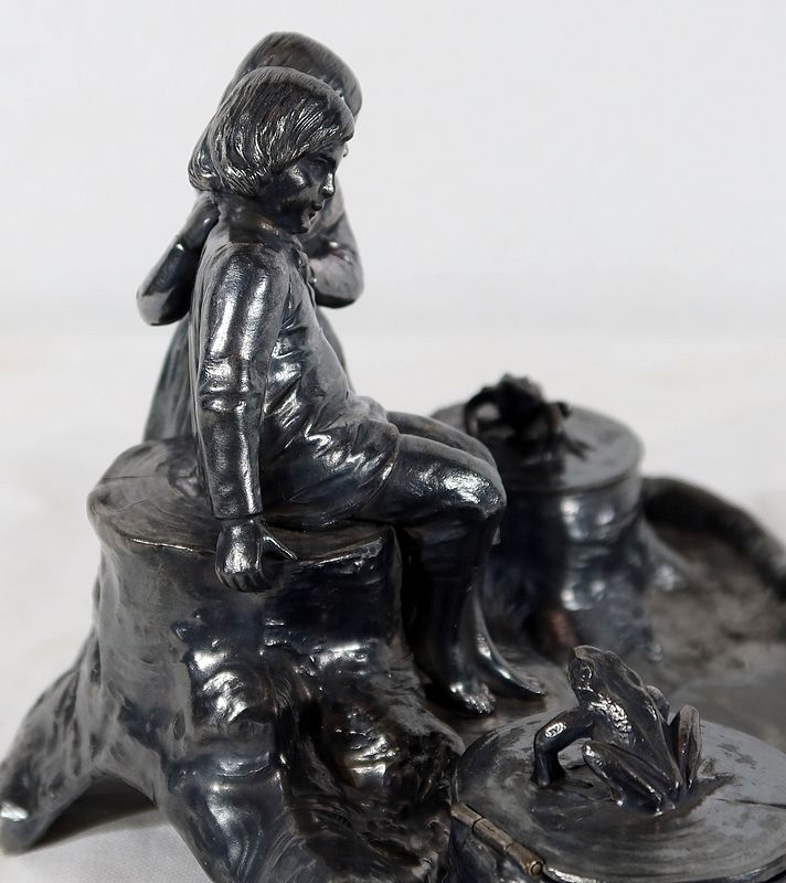 photo vintage Pewter Inkwell, Art Nouveau Period – 1900
