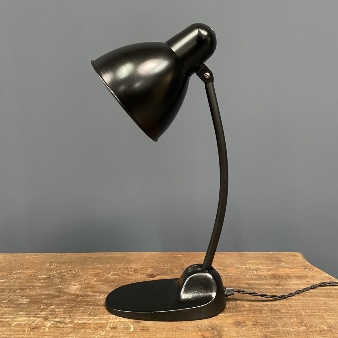 Zwarte Siemens Bureaulamp Model L299 photo for sale