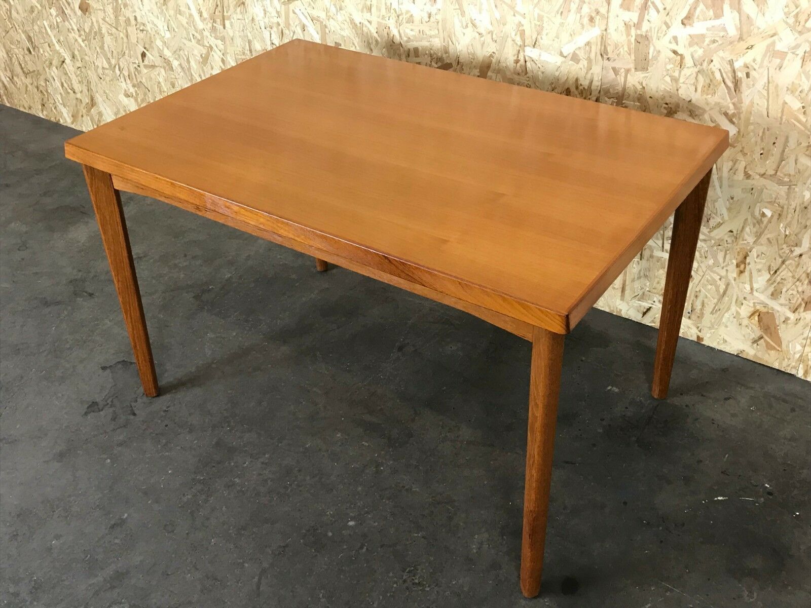Dining Table Burchardt Nielsen Danish Design photo vintage