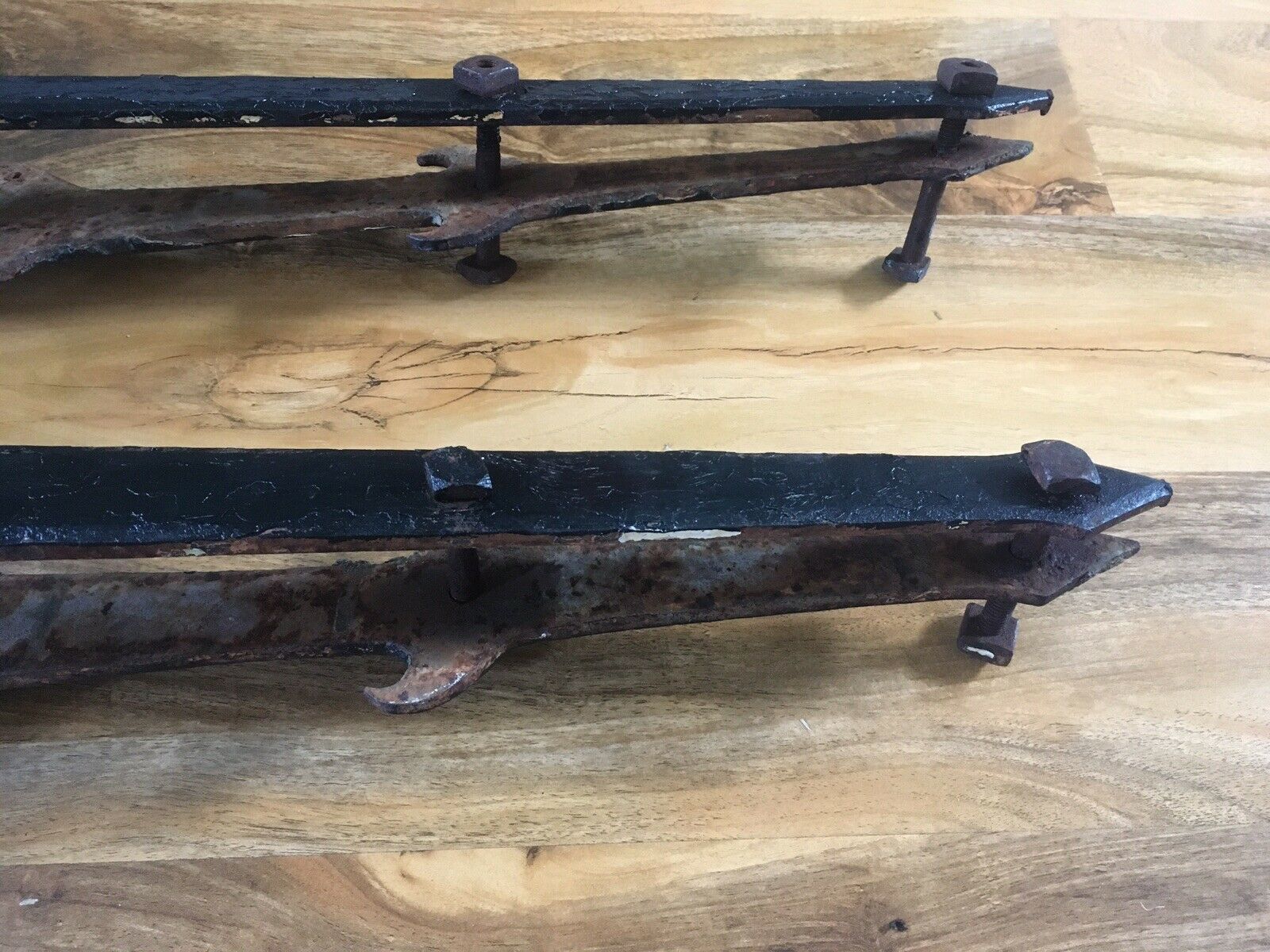 Huge Pair Of 2ft Antique Iron Art Nouveau Barn Door / Gate Strap Hinge Brackets photo 117.0