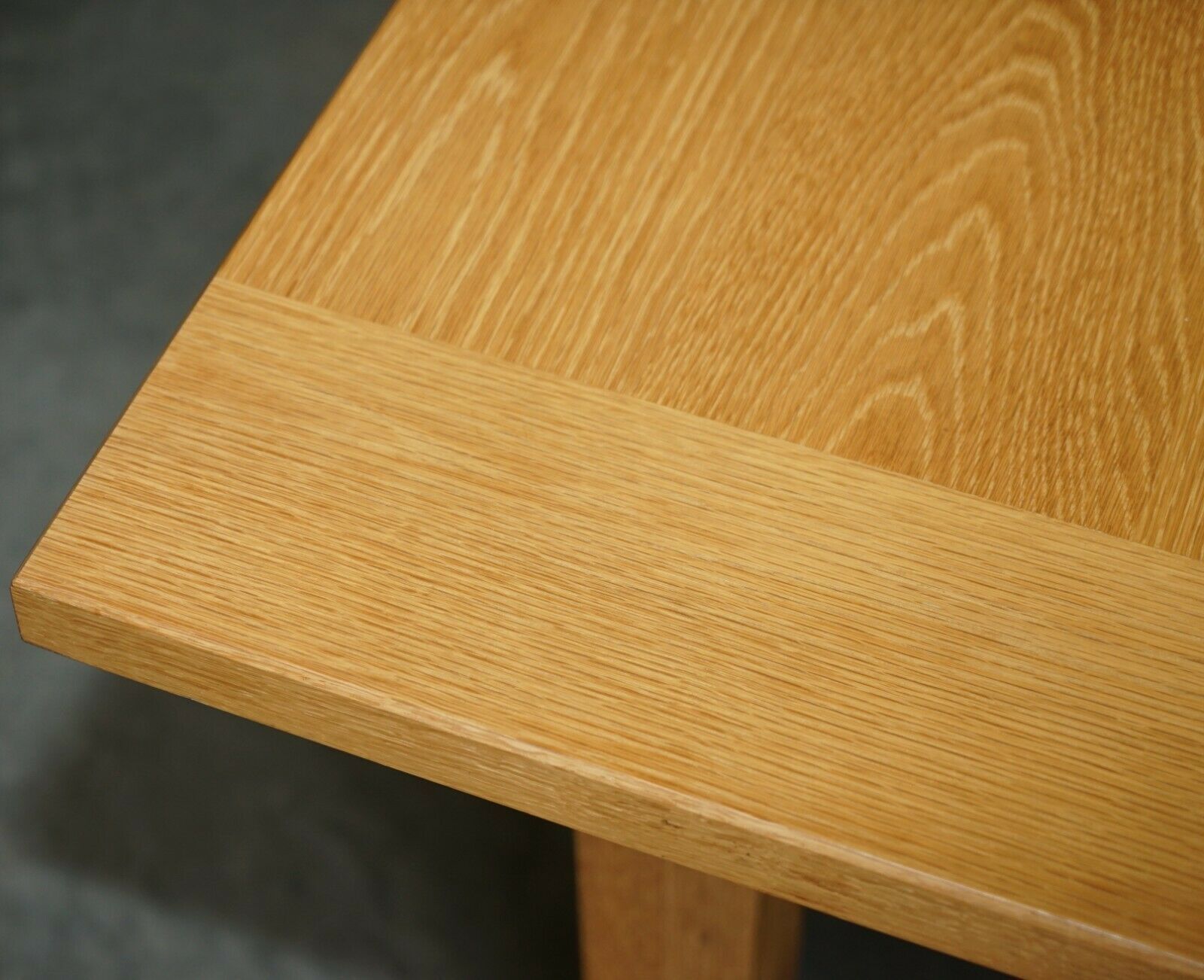 Habitat English Oak Dining Table & 8 Potocco Leather Dining Chairs photo vinterior