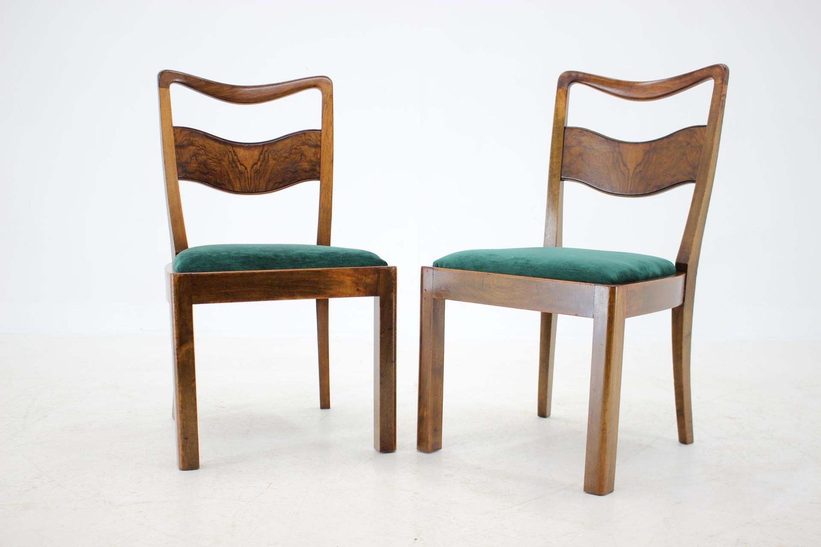 1930s Set Of 4 Art Deco Dining Chairs, Czechoslovakia photo vinterior