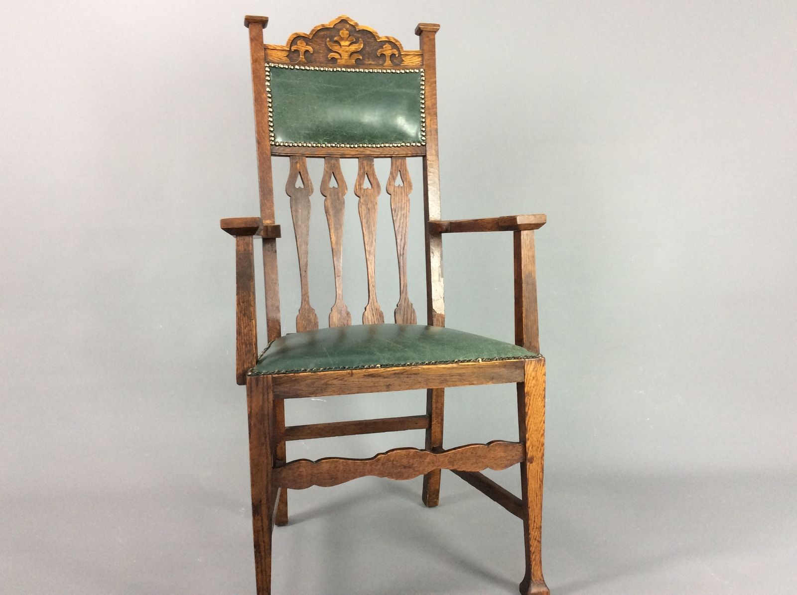 Arts And Crafts Armchair, 1900s photo 299.0