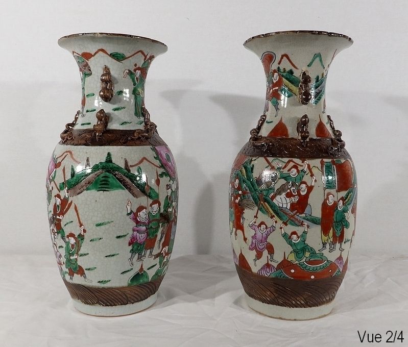 Pair Of Nanking Porcelain Vases, China   Late 19th Century photo 968.2