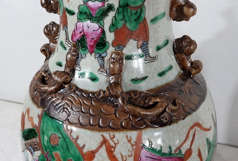 Home Decor Pair Of Nanking Porcelain Vases, China   Late 19th Century photo