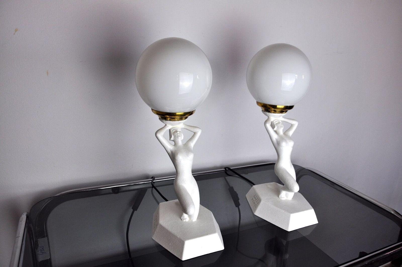 Pair Of Lamps "Woman With The Ball" By Onices Eth 1980 photo Lighting