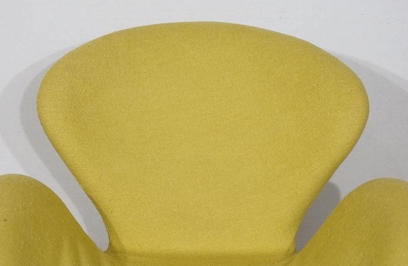 Swan Armchair, After A. Jacobsen – 1970s photo vintage