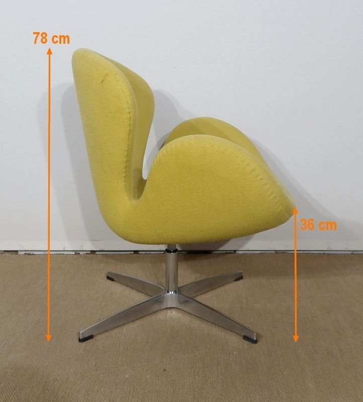 photo vintage Swan Armchair, After A. Jacobsen – 1970s