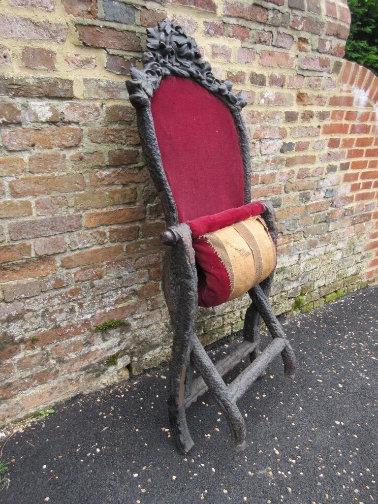 Very Rare & Unusual 19th Century Black Forest Carved Folding Chair photo vinterior
