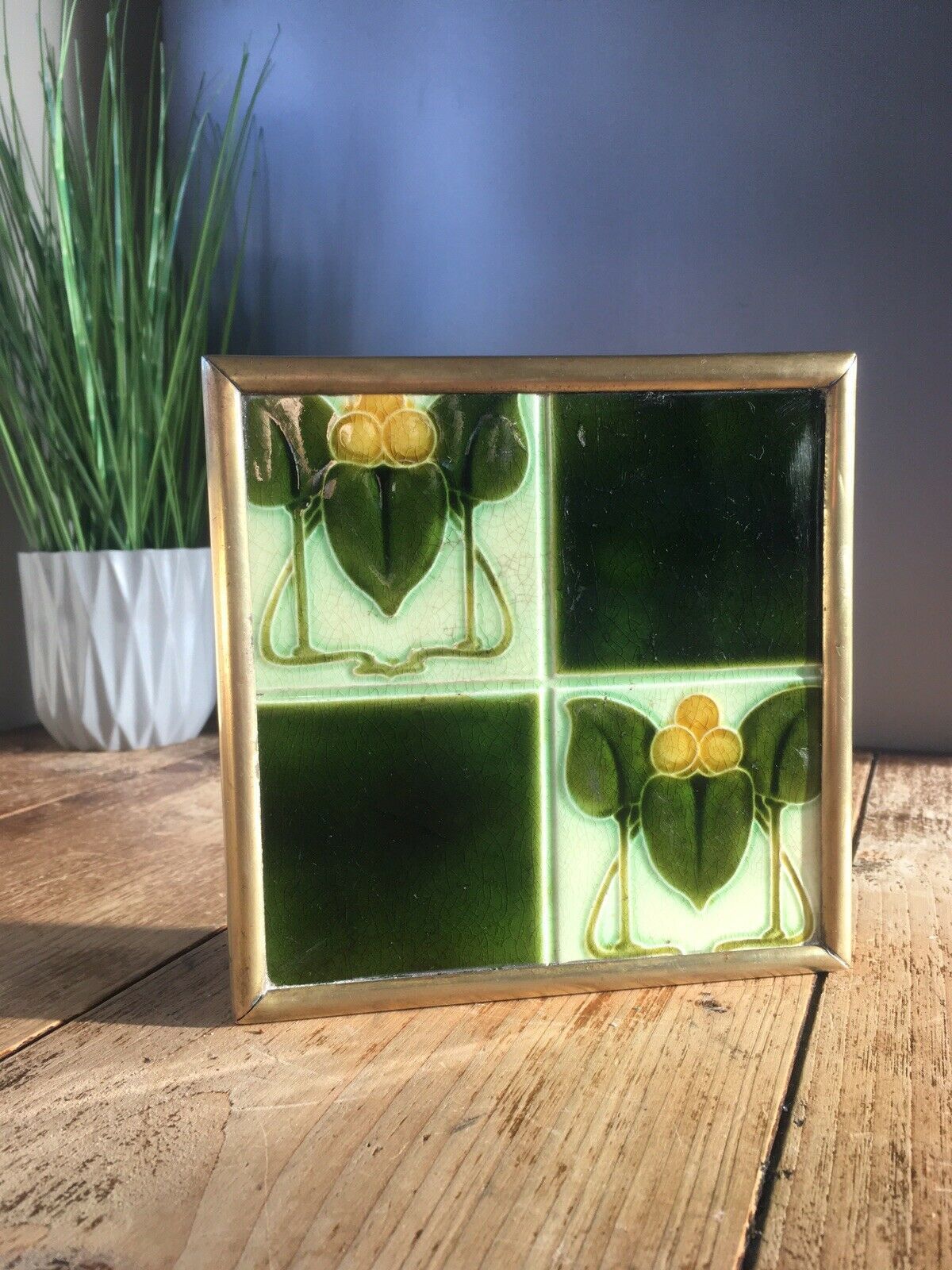 Art Nouveau Quartered Stylised Leaf Brass Tile Trivet Teapot Stand Not Minton